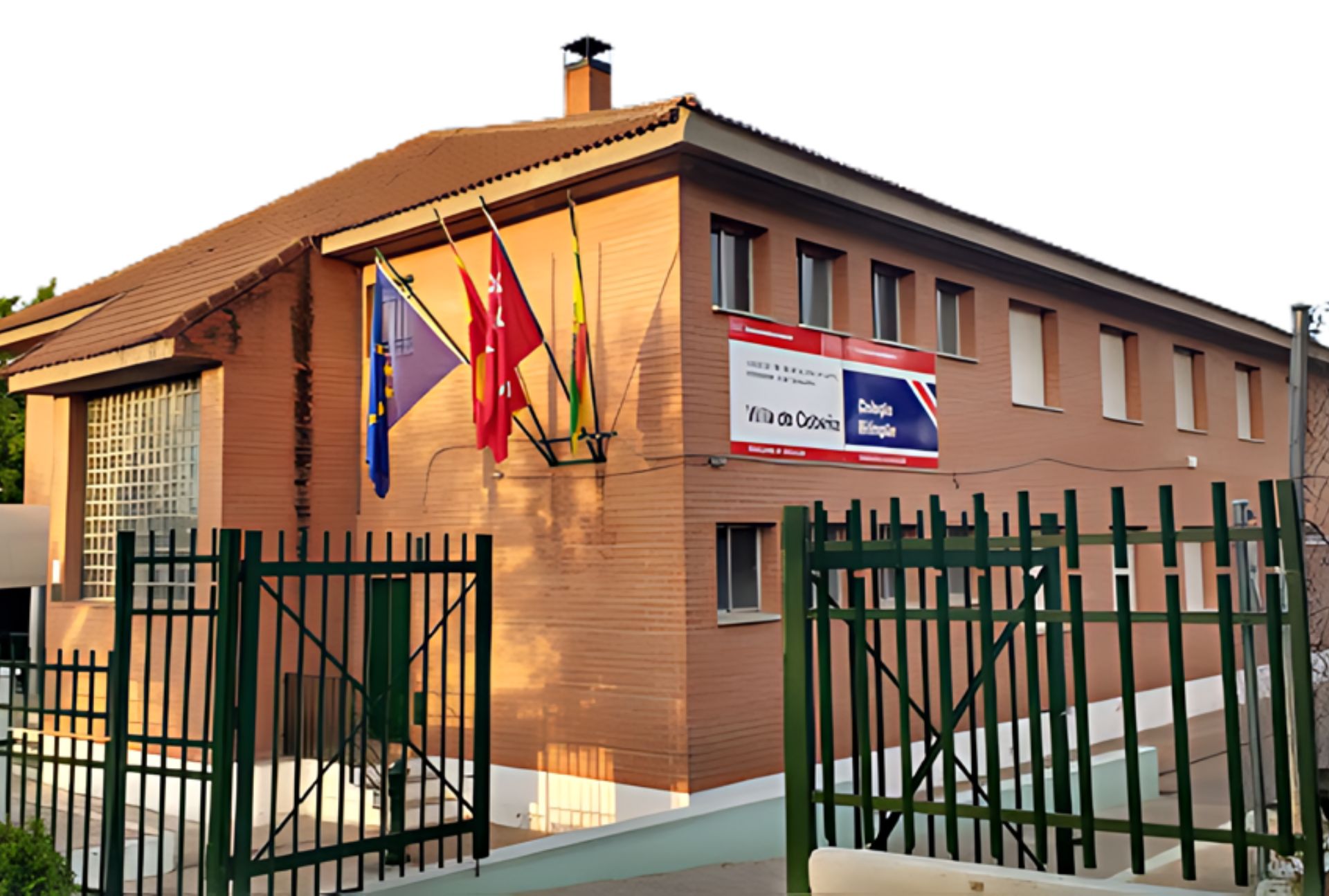 FIRMAMOS ACUERDO DE COLABORACIÓN  CON EL CEIPS VILLA DE COBEÑA